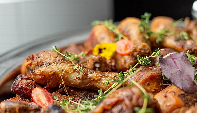 #slidecaption1 Ibnu Catering